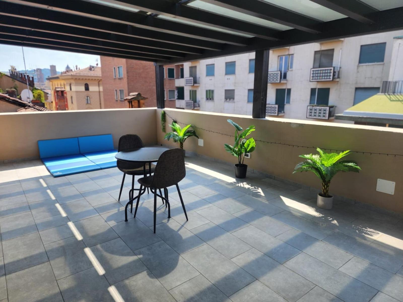 Ferienwohnung Tata'S Attico Bologna Exterior foto